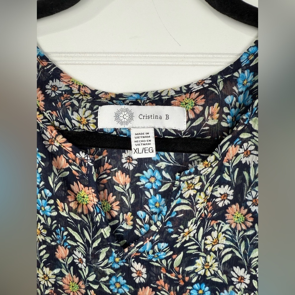 Cristina B women’s layered blue floral sleeveless dressy v neck tank. Size XL. - Picture 3 of 7